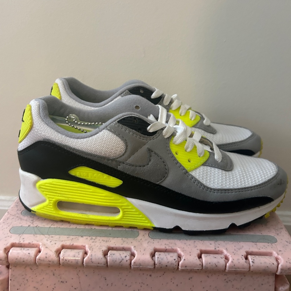 Men’s Nike Air Max Sneakers - White, Gray, and Yellow